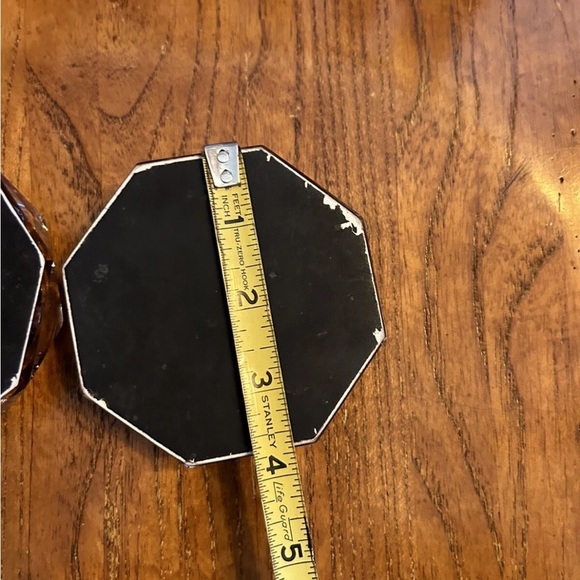 Vintage Floral Lucite Purple Ashtrays Set/2 EUC!! - Picture 7 of 7